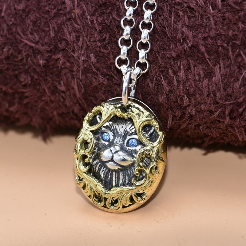 Retro Thai Silver Cat Necklace