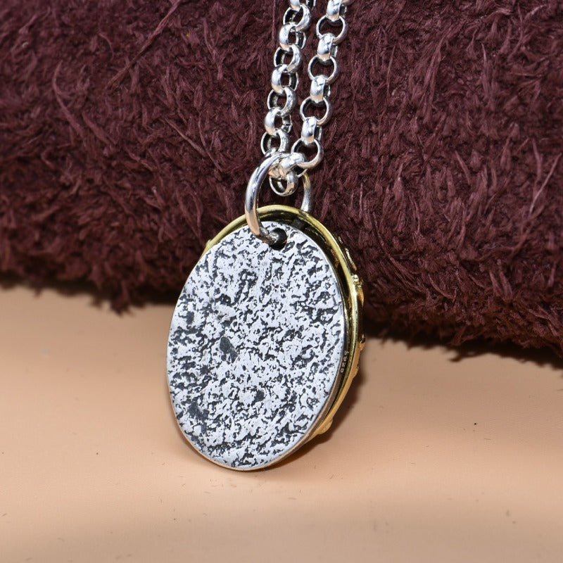 Retro Thai Silver Cat Necklace