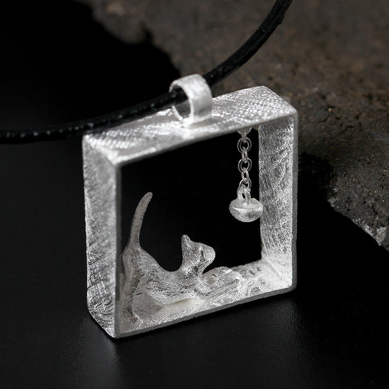 S925 Silver Kitten Plays Bead Scene Square Pendant