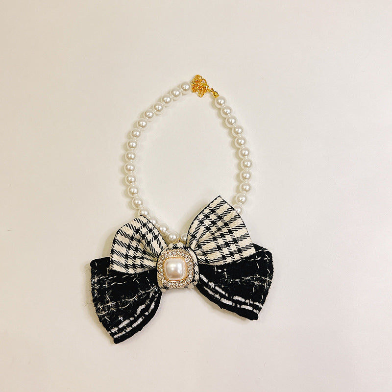 Black & White Checkered Bowtie Pearl Necklace