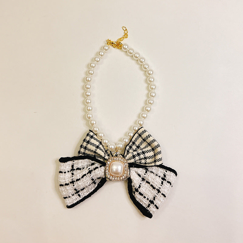 Black & White Checkered Bowtie Pearl Necklace