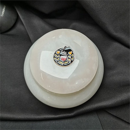 Elegant Natural White Jade Urn
