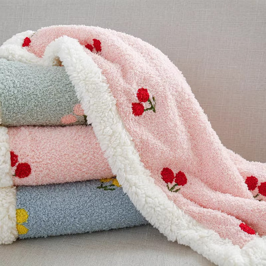 Cloud Fluff Double Warm Pet Blanket