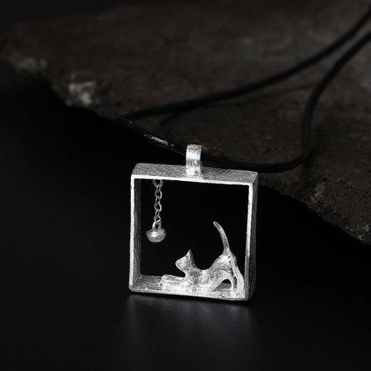 S925 Silver Kitten Plays Bead Scene Square Pendant