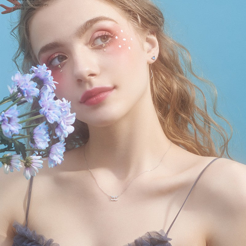 Silver Plated Cat Blue Eyes Necklace